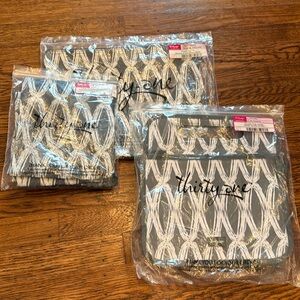 NWT Thirty-one Set: zipper pouch, double duty caddy, timeless memory pouches